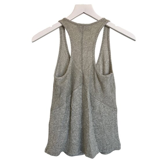 Bundle Of 2 Soft Brushed Fleece Racerback Tanks - Picture 6 of 6